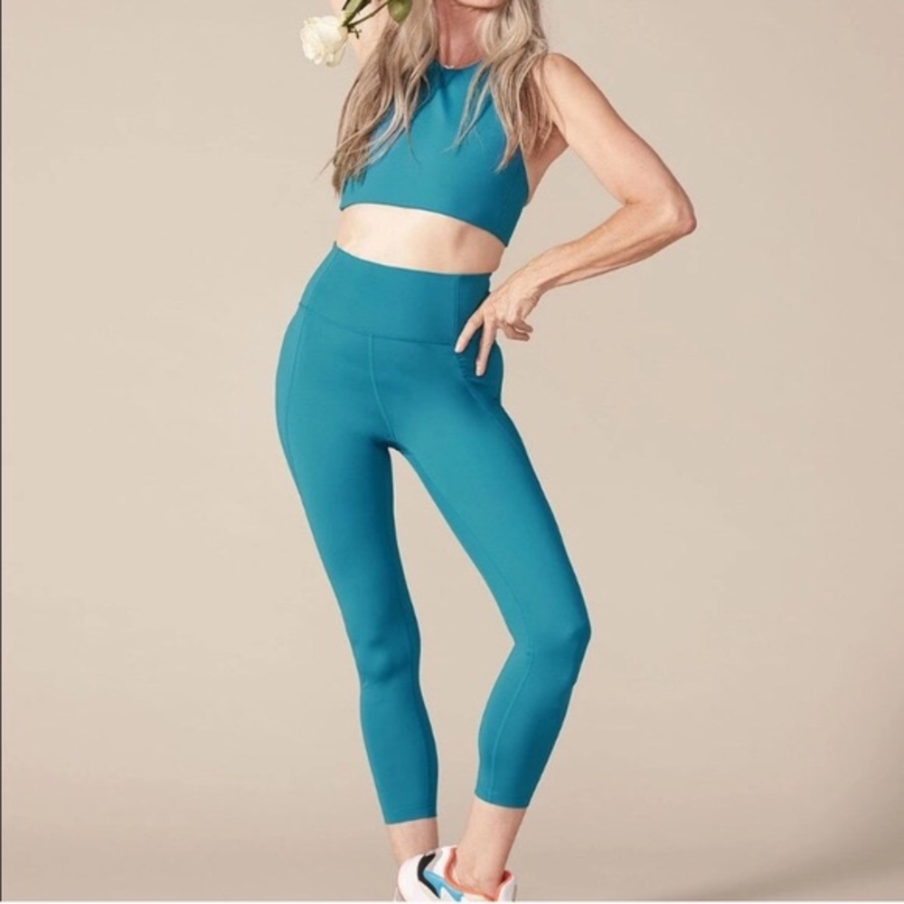 Girlfriend Collective Topanga Bra in Olympia, S